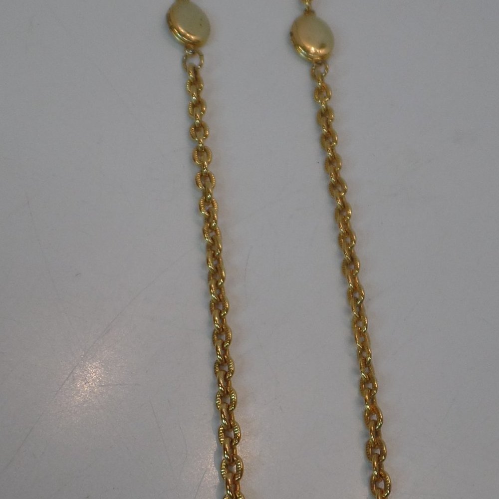 Unbranded Goldtone 3 Mini Charm Necklace 24" Long - Picture 6 of 9